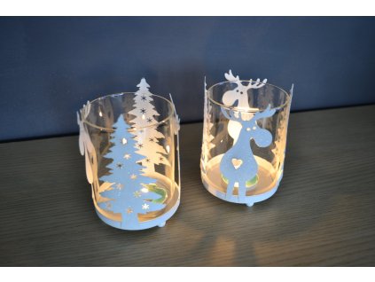 Plechový vánoční svícen sobi a stromečky 10x8,5cm bílý