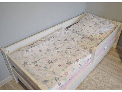 Bavlněné povlečení hvězdičky růžovo mátové 140x200cm / 70x80cm v bílé